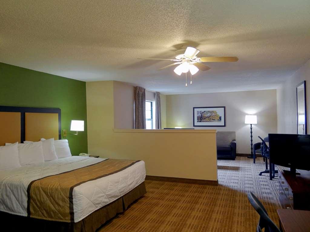 Extended Stay America Suites - New York City - Laguardia Airport Room photo