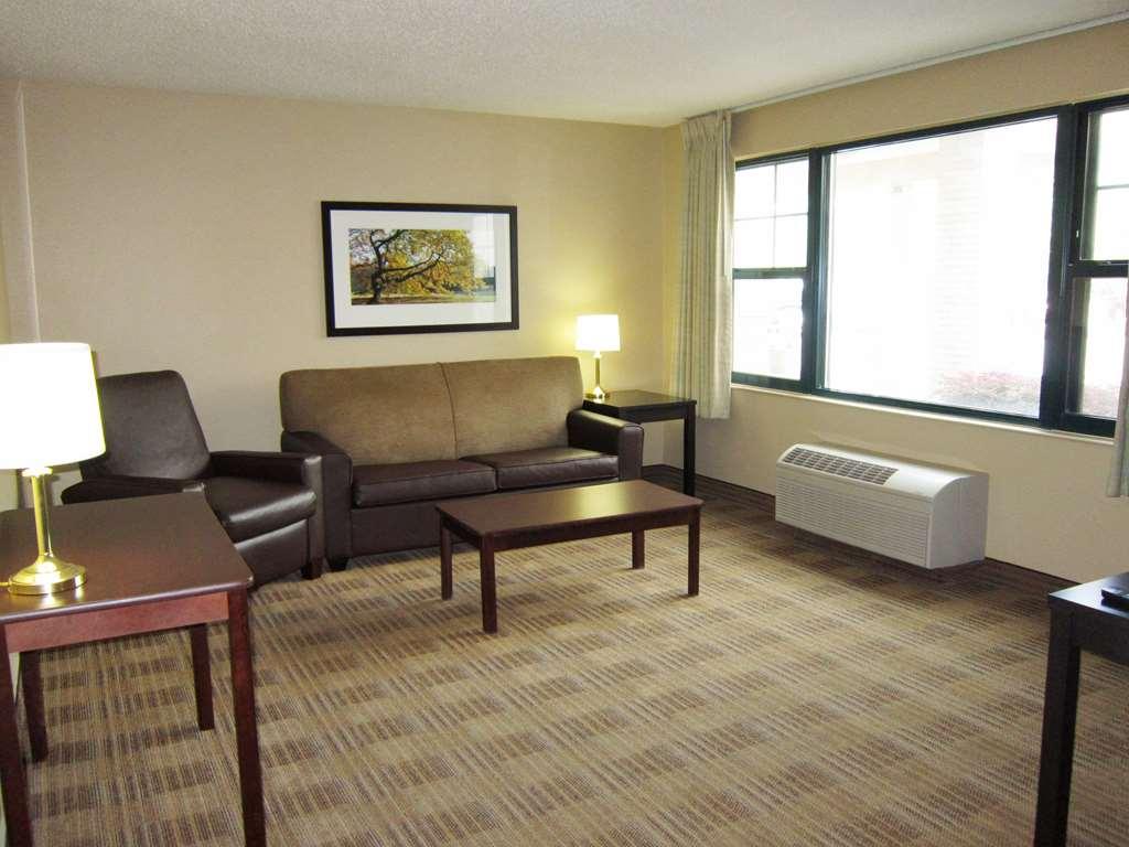 Extended Stay America Suites - New York City - Laguardia Airport Room photo